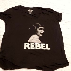 Star Wars Rebel short sleeve tee with neck detail